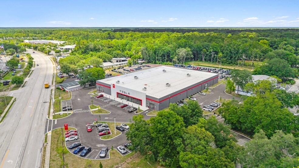 2501 N Main St, Gainesville, FL for sale - Building Photo - Image 2 of 3
