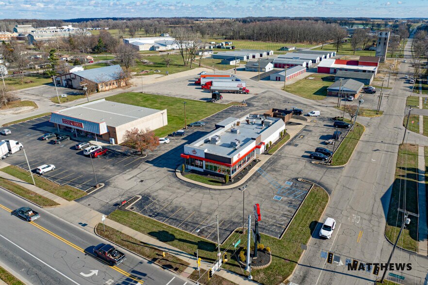 705 N Meridian St, Portland, IN à vendre - Photo du bâtiment - Image 2 de 3