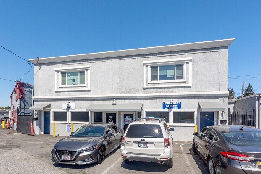 1437-1443 E Bayshore Rd, Palo Alto, CA à louer - Photo du bâtiment - Image 2 de 3