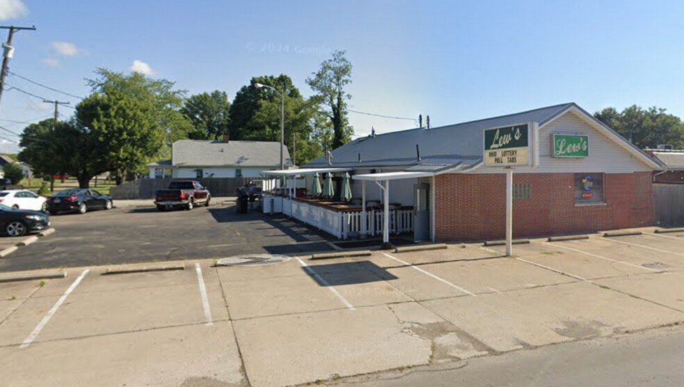 3238 Lincoln Way E, Massillon, OH à vendre - Photo du bâtiment - Image 2 de 4