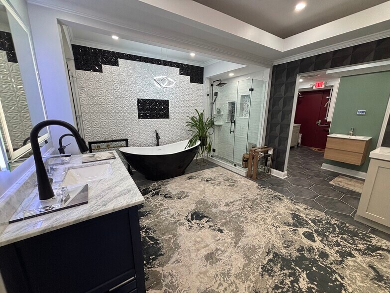 603 Haddonfield-Berlin Rd, Voorhees, NJ à vendre - Photo du bâtiment - Image 3 de 8