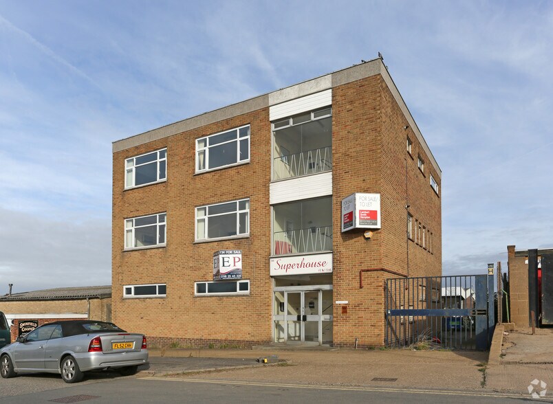 66 Commercial Sq, Leicester à louer - Photo principale - Image 1 de 2