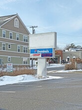 8 Heath St, Old Orchard Beach, ME à louer Photo intérieure- Image 2 de 6