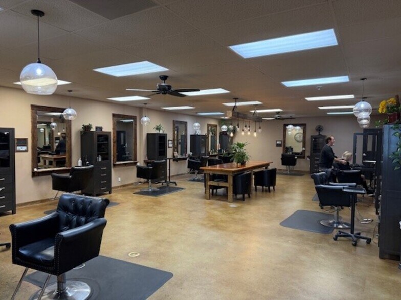 6 S Central Ct, Stockton, CA à louer - Photo intérieure - Image 3 de 14