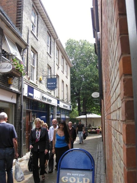 7 Trinity Sq, Colchester for lease - Building Photo - Image 3 of 4