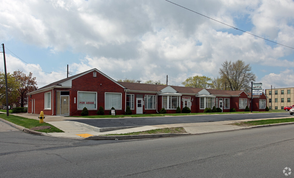 1805-1827 Ford Ave, Wyandotte, MI à vendre - Photo principale - Image 1 de 1