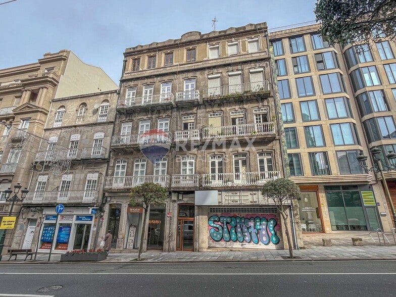 Commerce de détail dans Vigo, Pontevedra à vendre - Photo du bâtiment - Image 2 de 33
