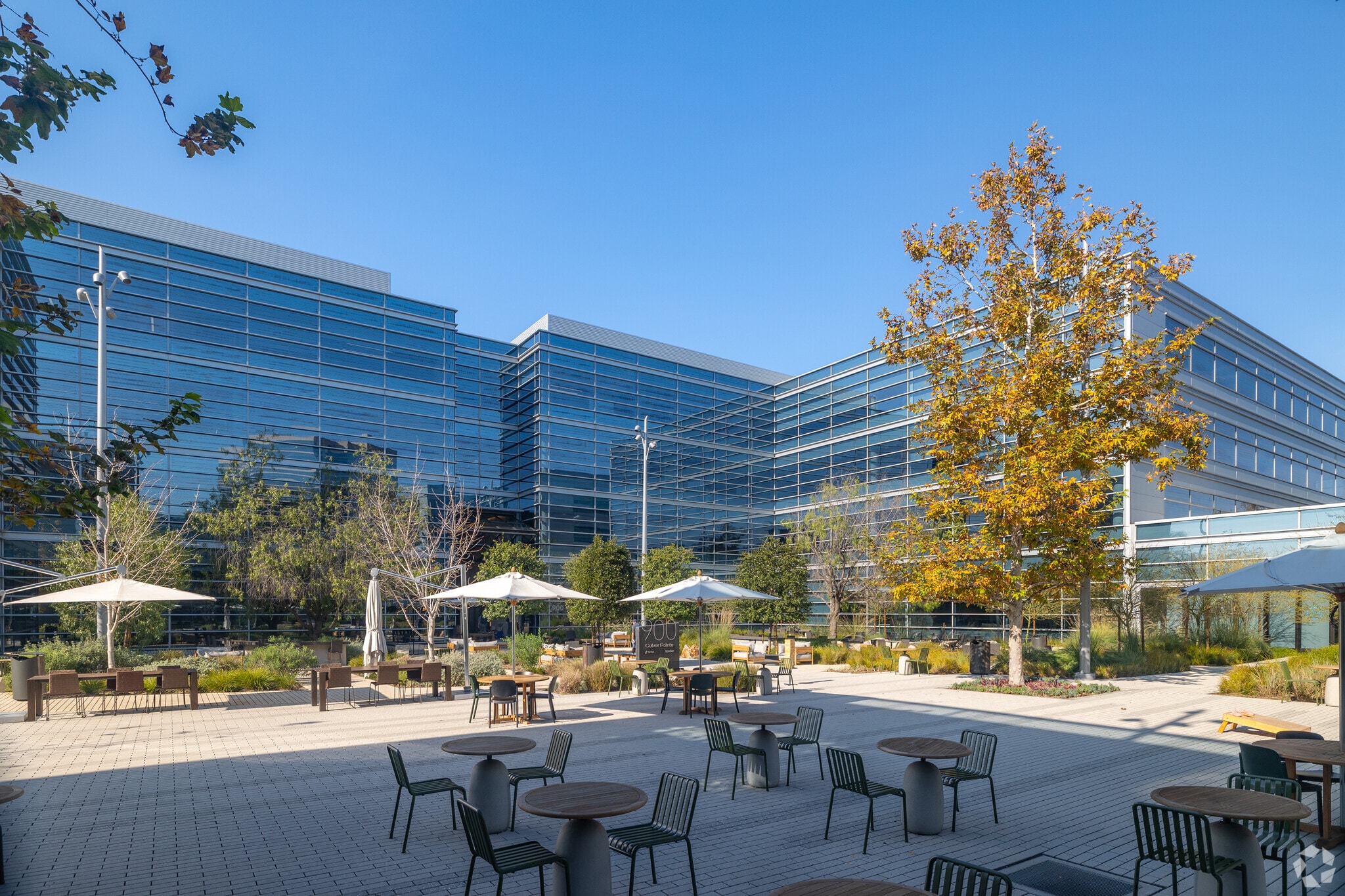 900 Corporate Pointe, Culver City, CA for lease Primary Photo- Image 1 of 6