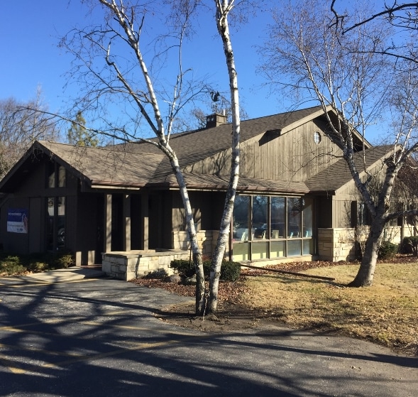 3910 85th St, Kenosha, WI for sale - Primary Photo - Image 1 of 17