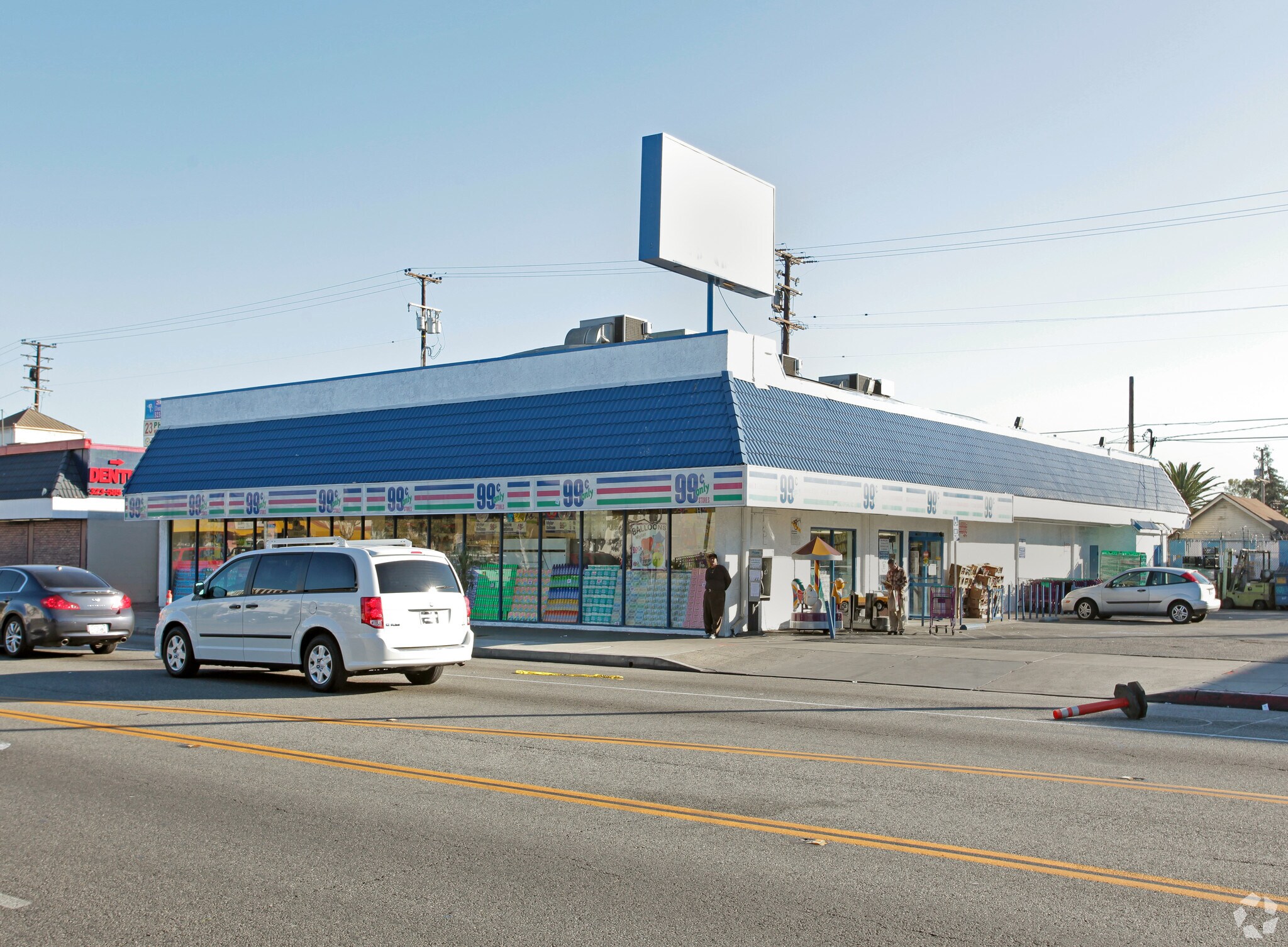 2566 E Florence Ave, Walnut Park, CA for sale Primary Photo- Image 1 of 6