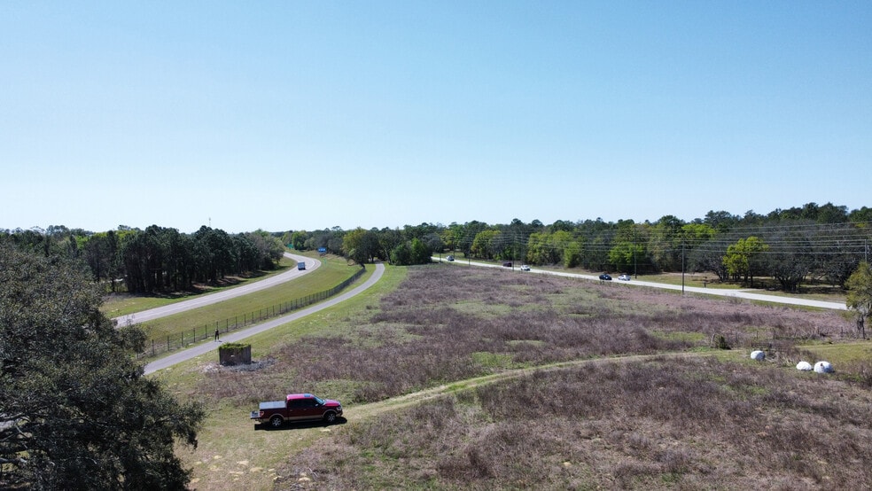1290 Anderson Snow Rd, Spring Hill, FL for sale - Building Photo - Image 3 of 17