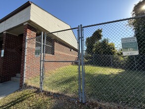 3309 Bragg Blvd, Fayetteville, NC for lease Interior Photo- Image 1 of 28