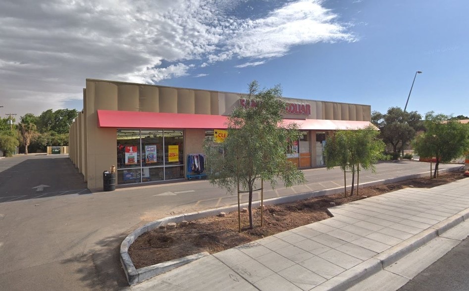 1021-1025 E Main St, Mesa, AZ for lease - Building Photo - Image 2 of 11