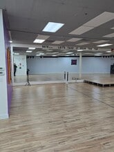 4855 Hopyard Rd, Pleasanton, CA à louer Photo intérieure- Image 2 de 7