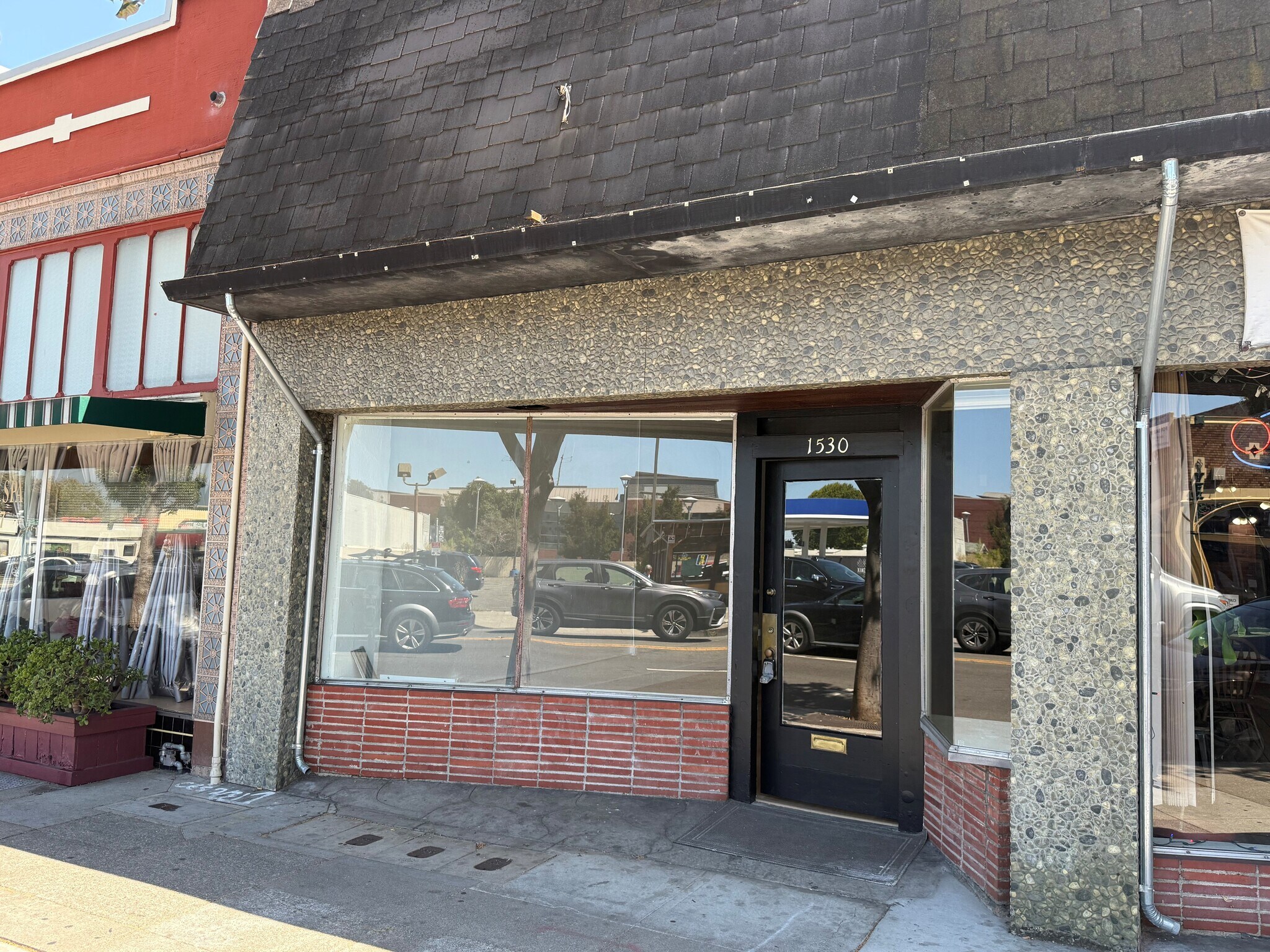 1526 Park St, Alameda, CA à vendre Photo du bâtiment- Image 1 de 1