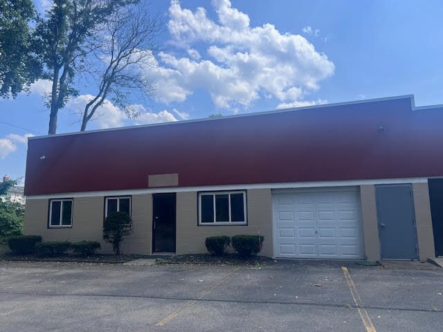 110 Halstead St, Rochester, NY à louer - Photo du bâtiment - Image 2 de 15