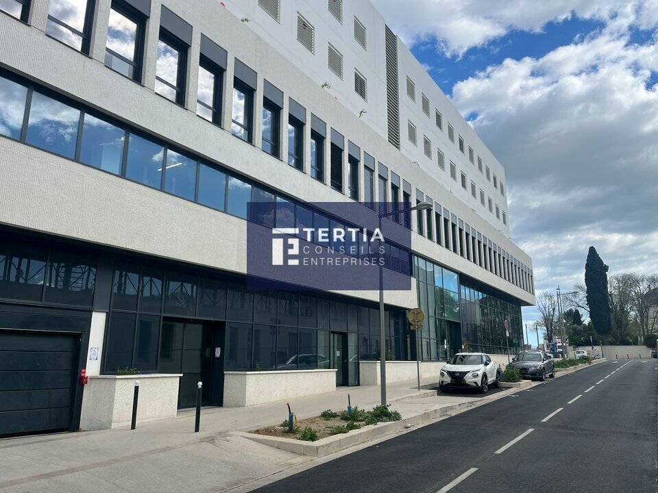 Flex in Montpellier for lease Building Photo- Image 1 of 7