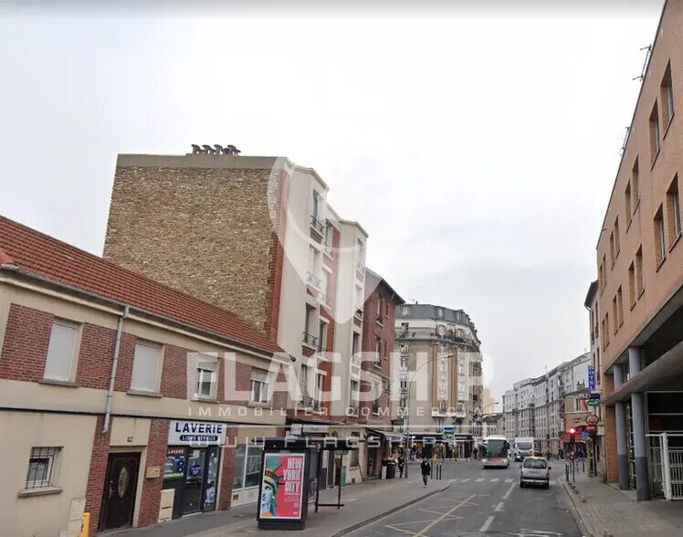 Bureau dans Saint-Ouen-sur-Seine à louer - Photo du bâtiment - Image 1 de 6
