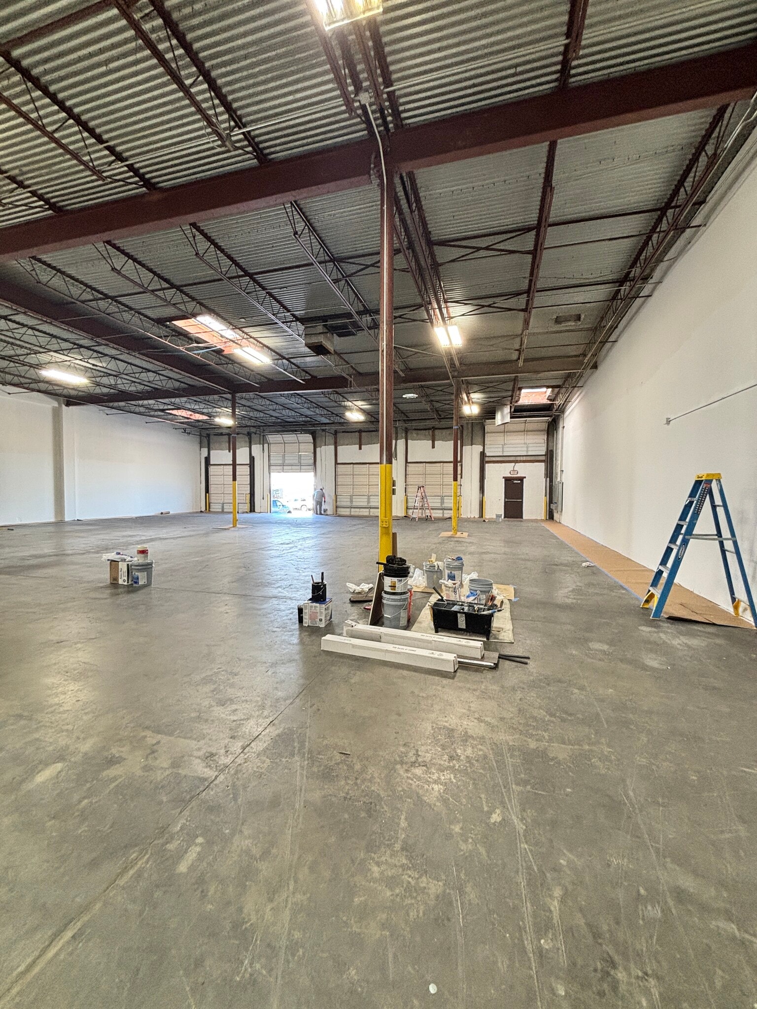 1416-1428 N Sam Houston Pky E, Houston, TX for lease Interior Photo- Image 1 of 10