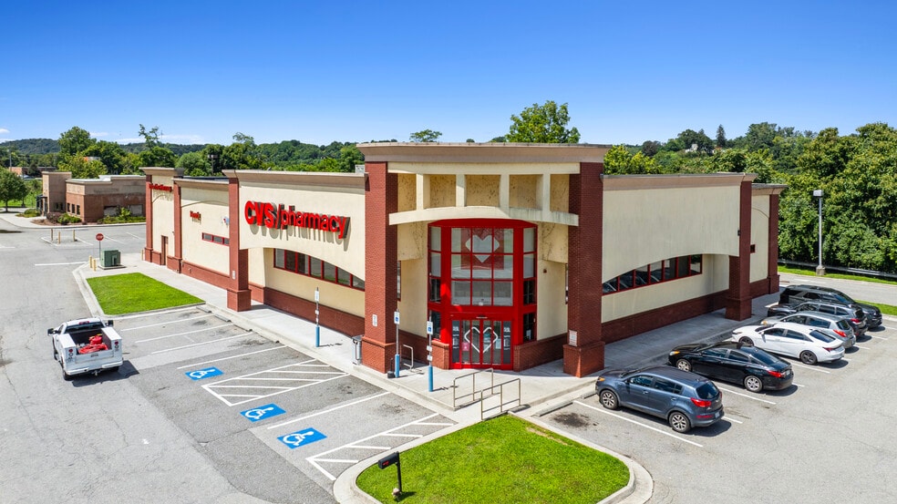 31 W Main St, Radford, VA for sale - Building Photo - Image 2 of 7