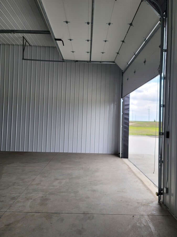 401 Snyder Dr - Building H, Huxley, IA 50124 - Unit H1 -  - Interior Photo - Image 2 of 6