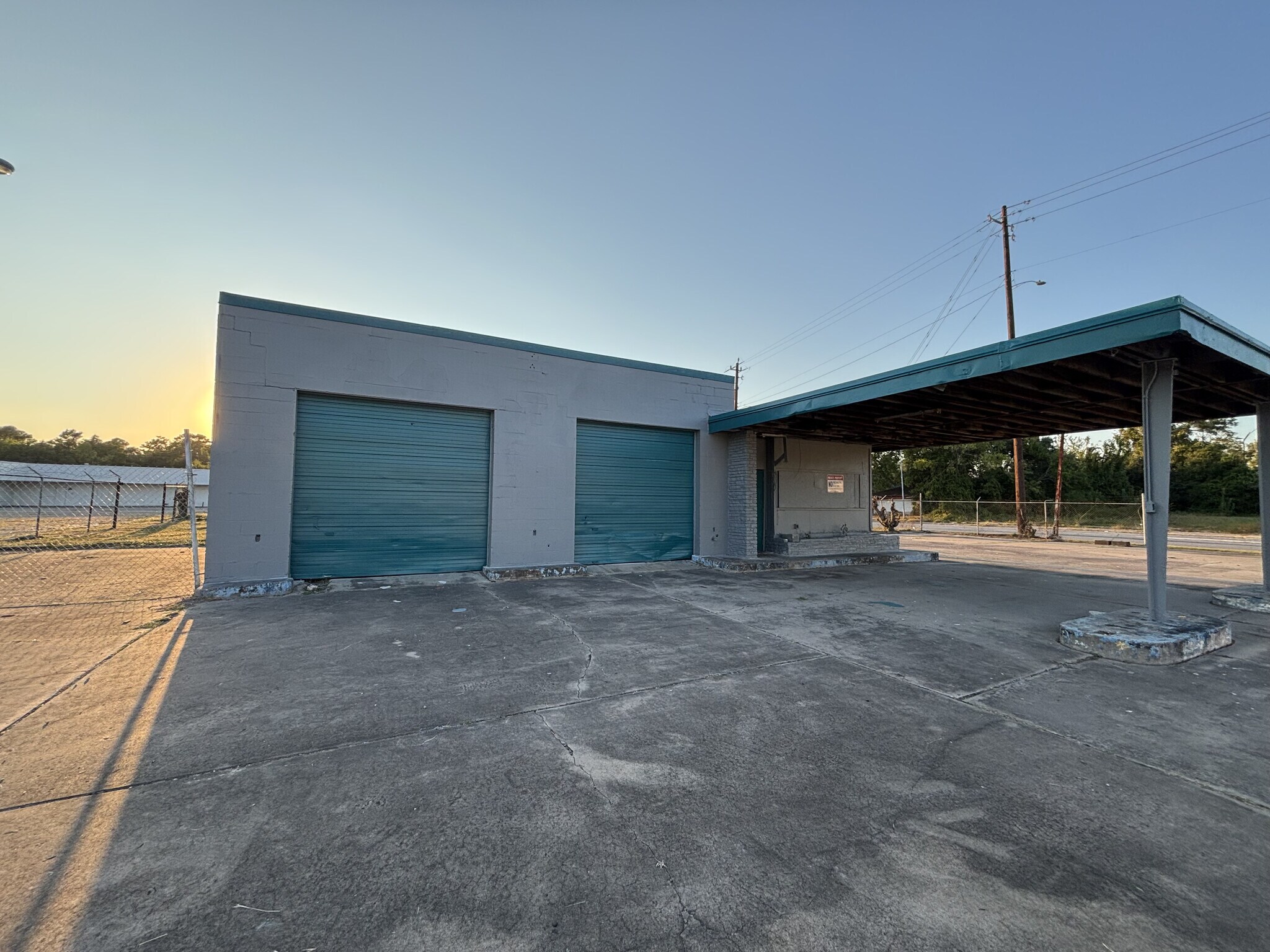 10039 Homestead Rd, Houston, TX for lease Primary Photo- Image 1 of 8