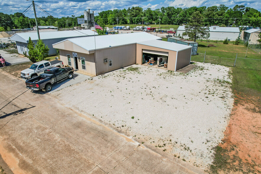 150 Robin Dr, Livingston, TX à vendre - Photo principale - Image 1 de 17