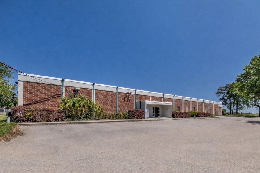 40 Shanklin Rd, Beaufort, SC for sale - Building Photo - Image 2 of 20