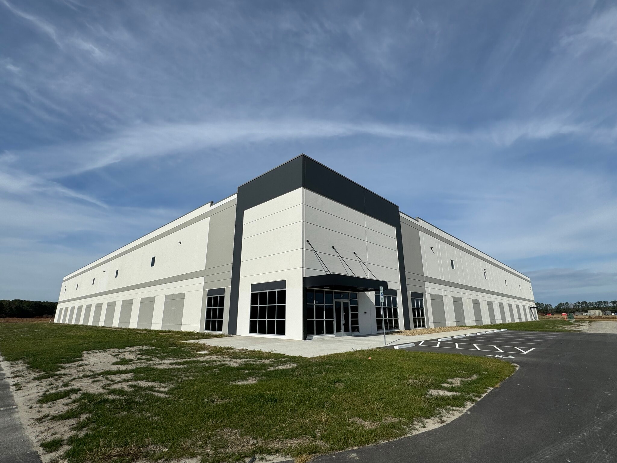 1370 Sugg Parkway, Greenville, NC for lease Building Photo- Image 1 of 8