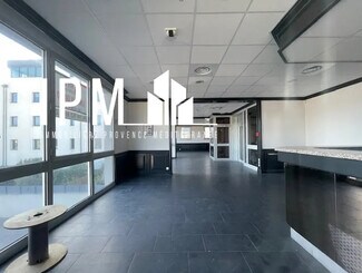 Plus de détails pour Commerce de détail à louer