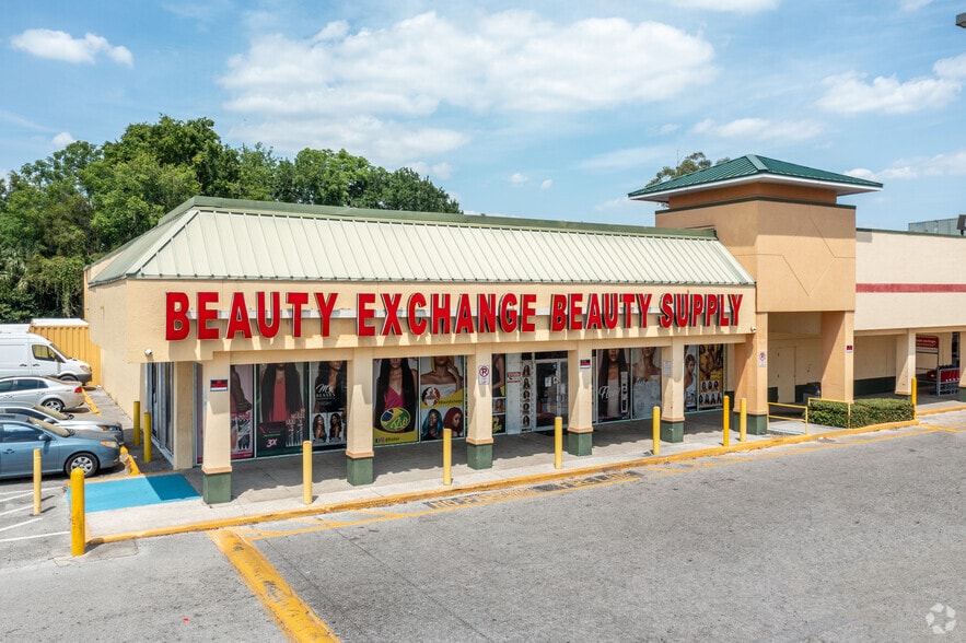 6539 W Colonial Dr, Orlando, FL for lease - Building Photo - Image 1 of 7