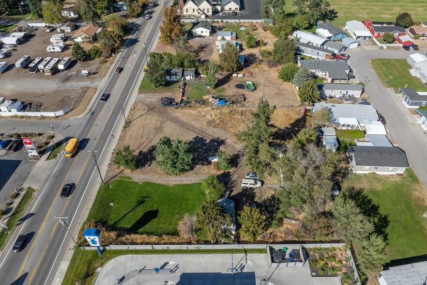 1204 N Barker Rd, Spokane Valley, WA à louer - Photo du bâtiment - Image 2 de 6