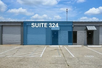 1300 S Frazier St, Conroe, TX à louer Photo intérieure- Image 1 de 10