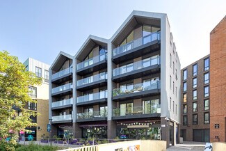 Plus de détails pour Drapers Yard, Londres - Commerce de détail à louer