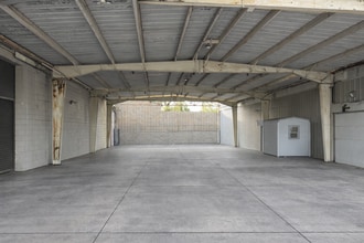 414 W 8th St, Panama City, FL à louer Photo intérieure- Image 2 de 4