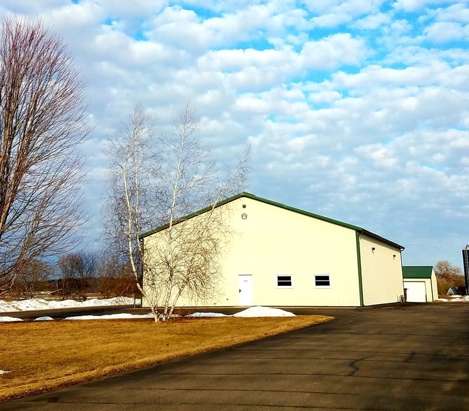 350 Industrial Dr, Mondovi, WI for sale - Building Photo - Image 1 of 1