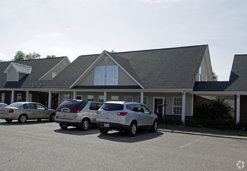 103-129 Town Creek Dr, Saltillo, MS for lease - Building Photo - Image 3 of 12