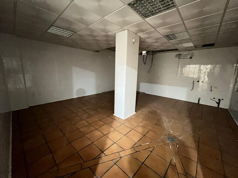 Commerce de détail dans Córdoba à vendre - Photo du bâtiment - Image 3 de 6