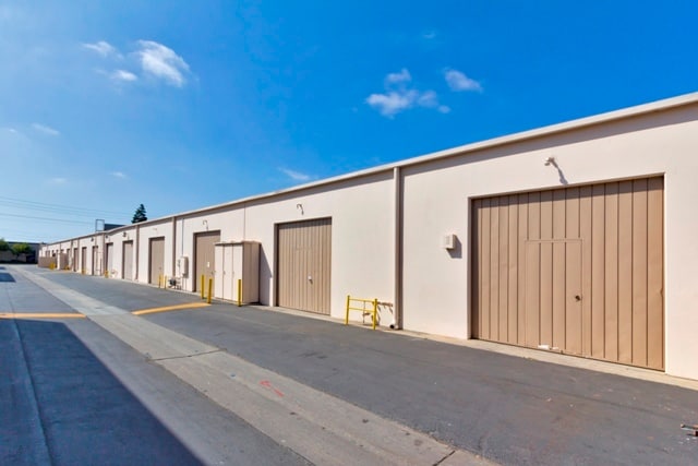 7611 Slater Ave, Huntington Beach, CA for lease - Building Photo - Image 2 of 3