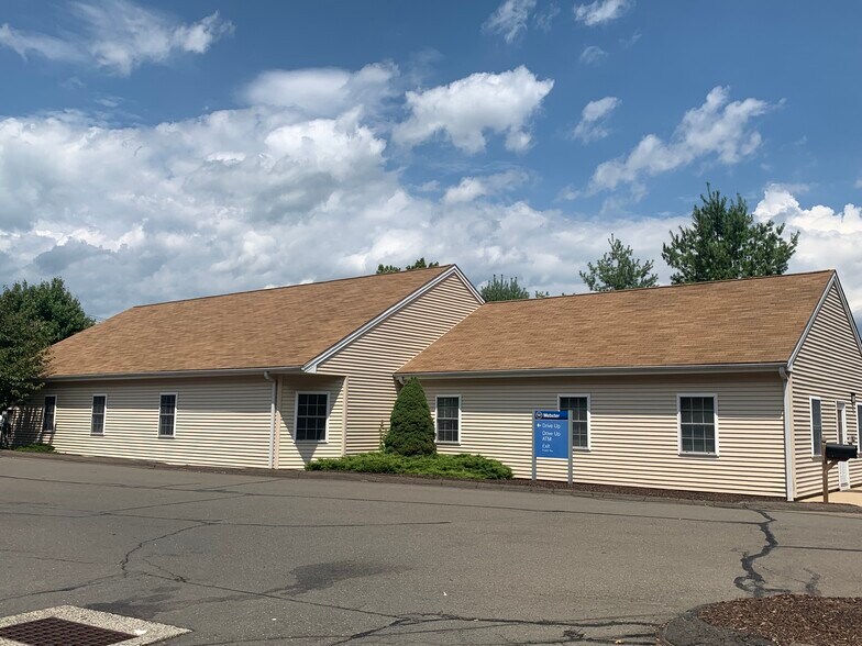 72 Washington Ave, North Haven, CT for sale - Building Photo - Image 3 of 3