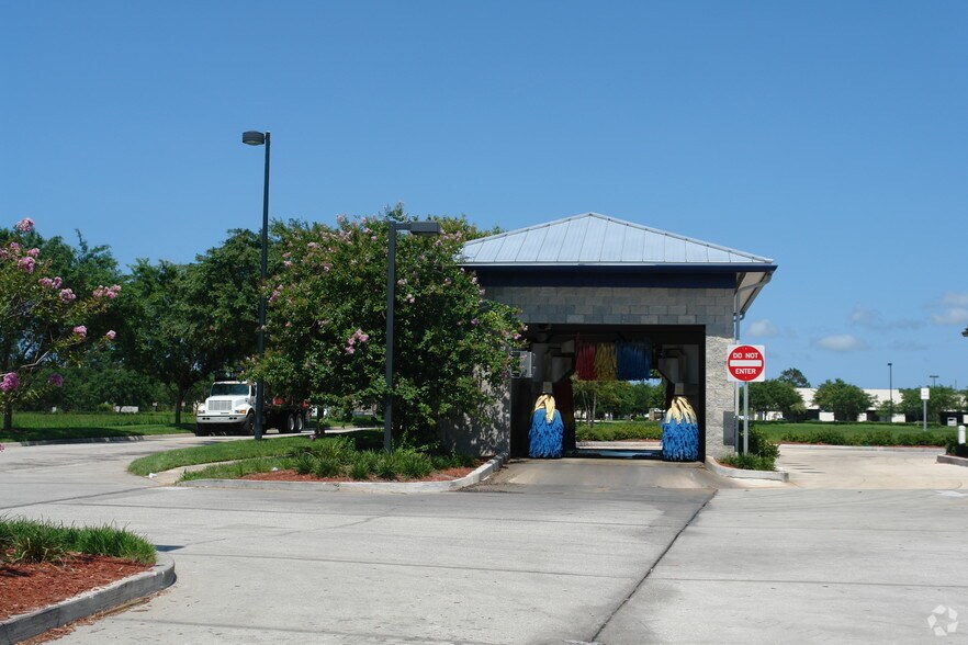 120 Center Place Way, Saint Augustine, FL à vendre - Photo du bâtiment - Image 3 de 17