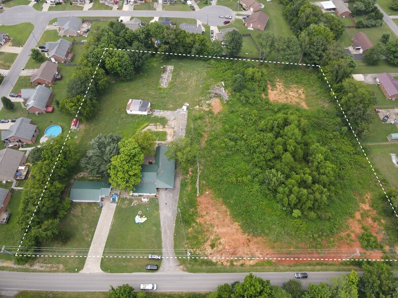 341 Old Trenton Rd, Clarksville, TN for sale - Aerial - Image 1 of 6