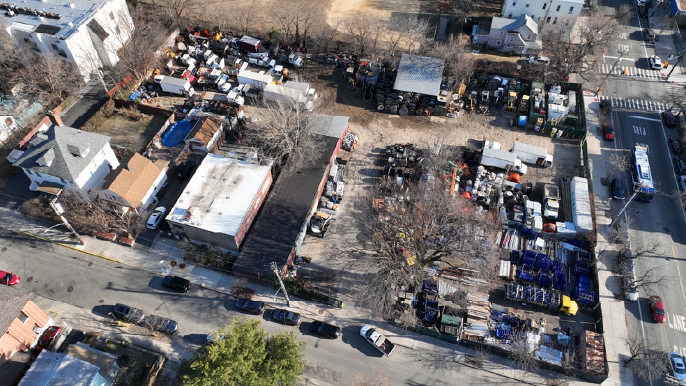 220 City Island Ave, Bronx, NY for lease - Aerial - Image 2 of 4