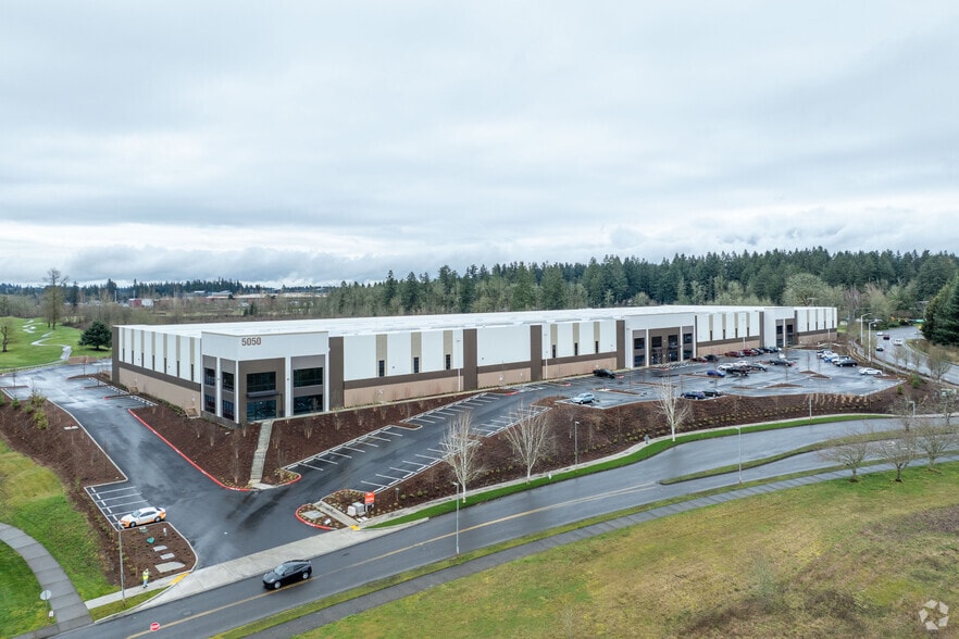 5050 NW Camas Meadows Dr, Camas, WA for sale - Primary Photo - Image 1 of 5