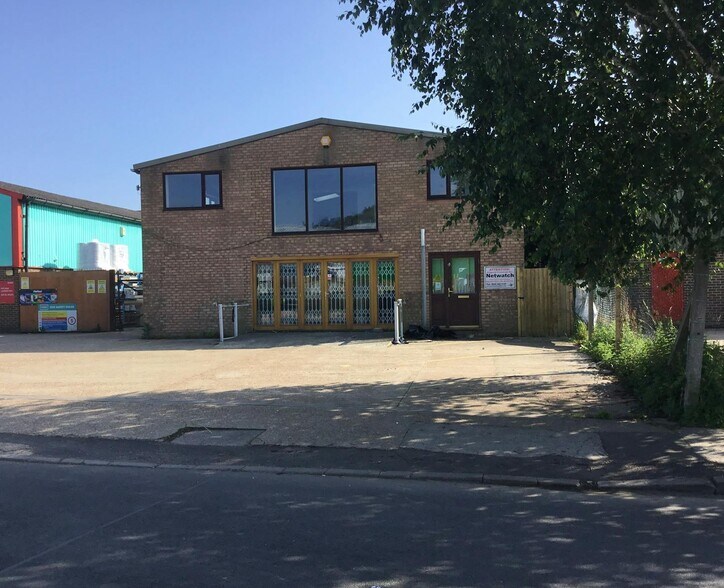 Diplocks Way, Hailsham à louer - Photo du bâtiment - Image 1 de 2