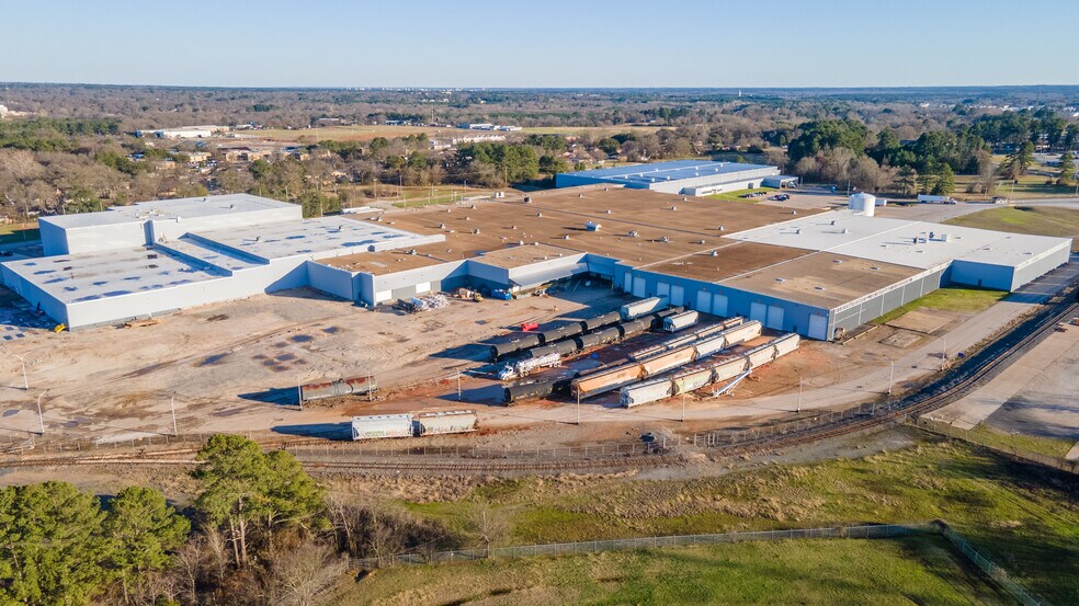 4350 W Loop 281, Longview, TX à louer - Photo du bâtiment - Image 2 de 5