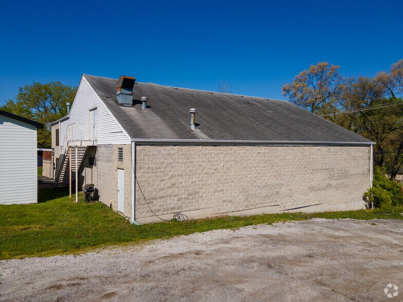 8406 S Archer Ave, Willow Springs, IL à louer - Photo du bâtiment - Image 2 de 7