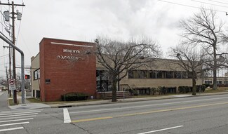 Plus de détails pour 107 S Central Ave, Valley Stream, NY - Bureau à vendre