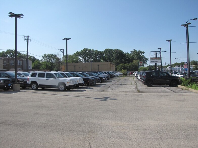 6017-6039 N Western Ave, Chicago, IL à vendre - Photo du bâtiment - Image 2 de 13