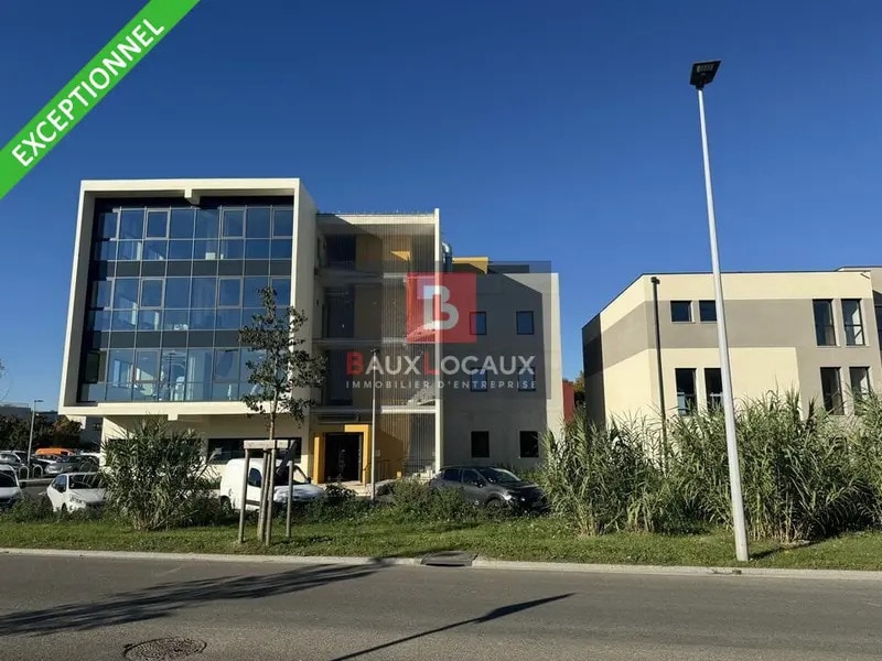 Office in Avignon for sale Building Photo- Image 1 of 20